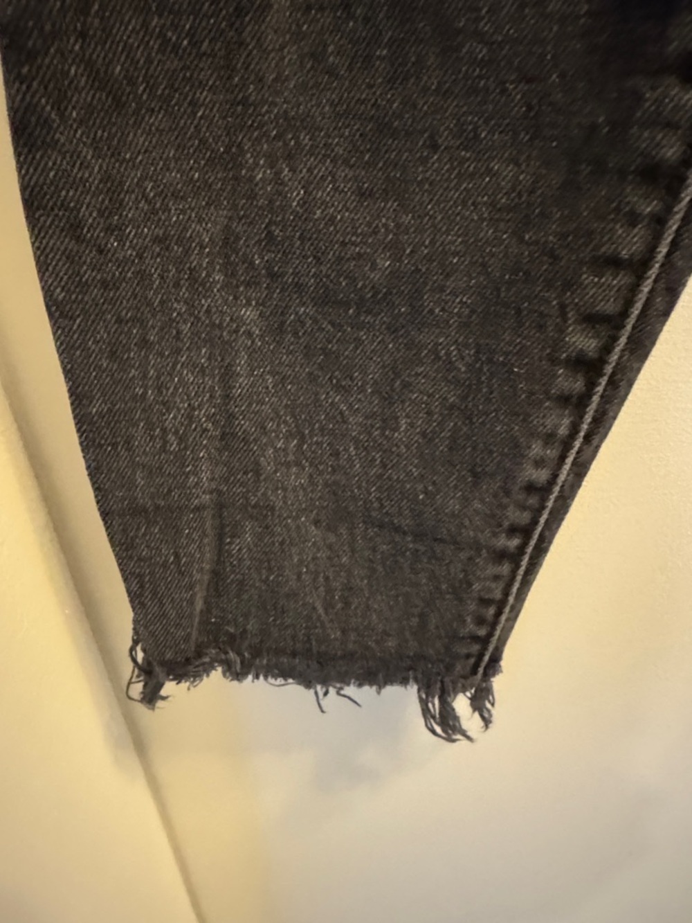 Distressed Levi’s - Picture 4 of 7